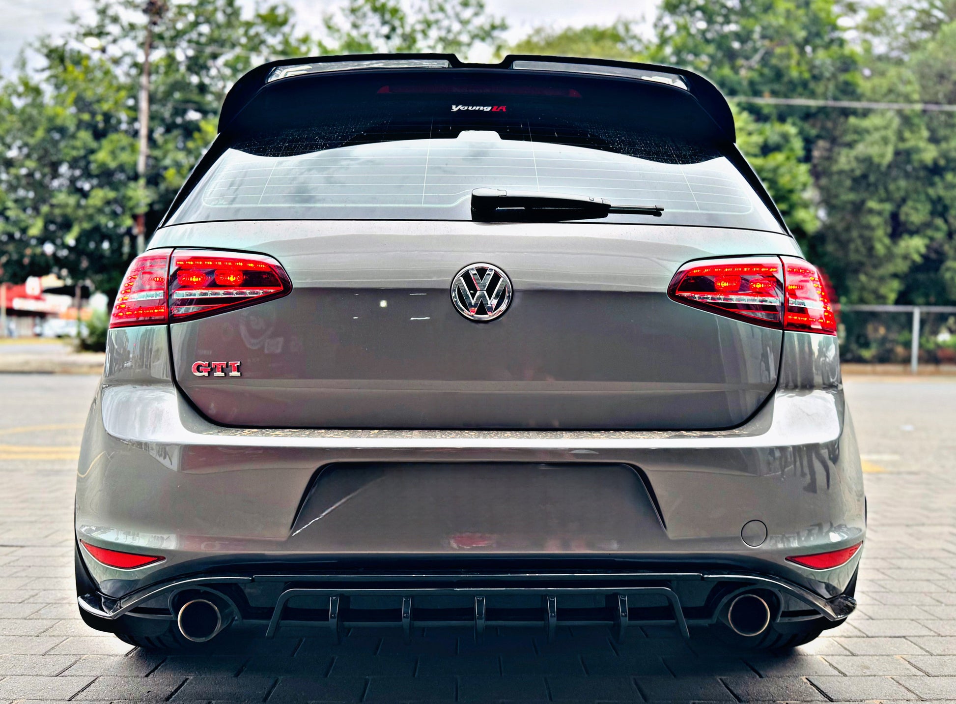 VW GOLF 7 GTI AK REAR DIFFUSER GLOSS BLACK NO LED