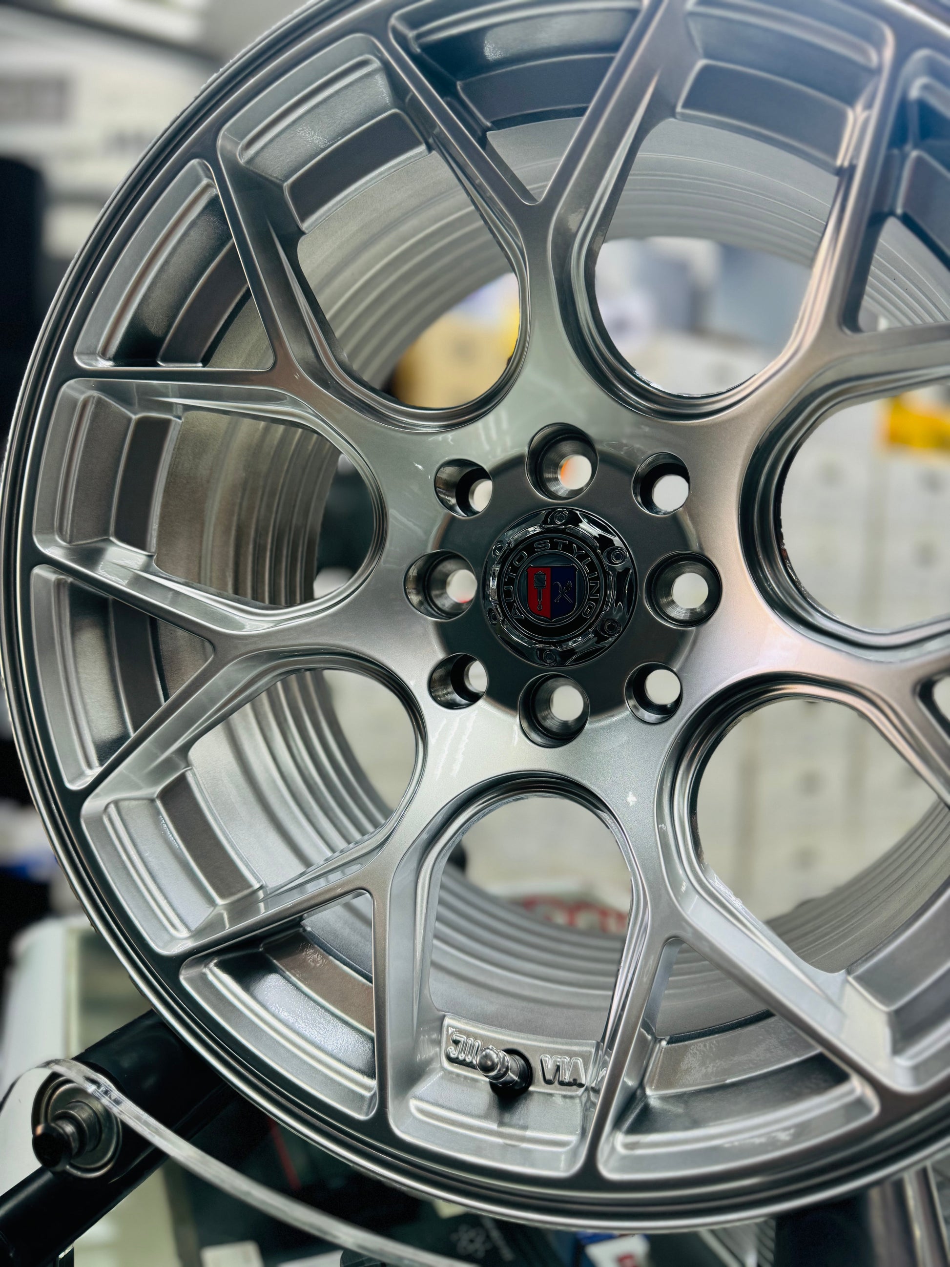 15” AS- 7187 4/100 4/114 hyper silver wheels