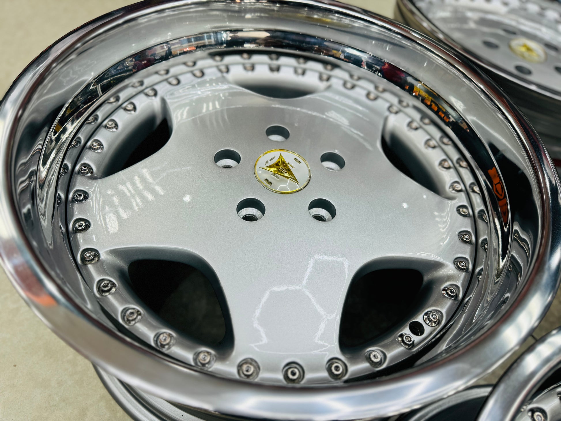 18” WORK RYVER 3 pce split wheels 5x120  pcd