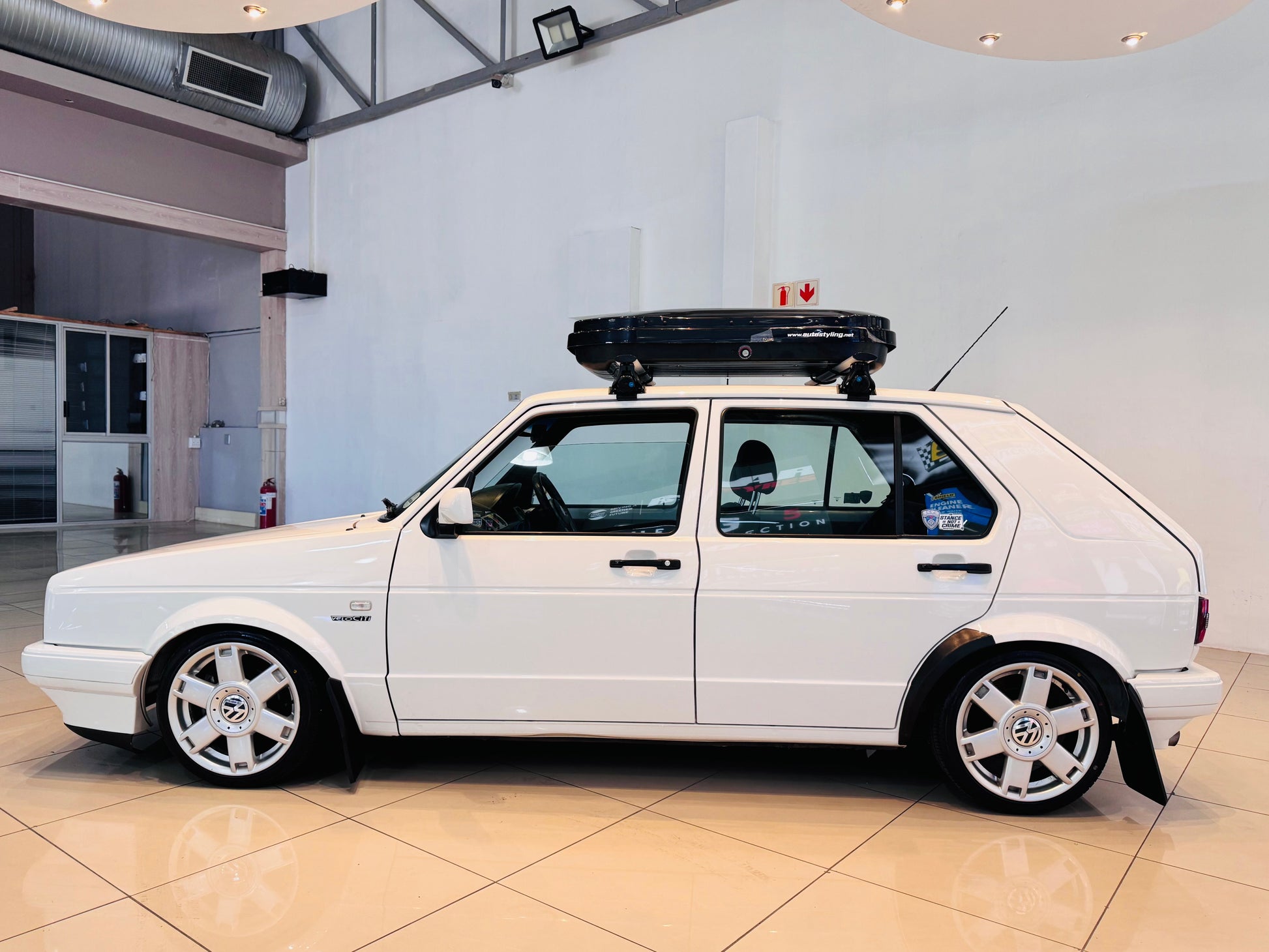 ROOF BOX 300L ABS PLASTIC