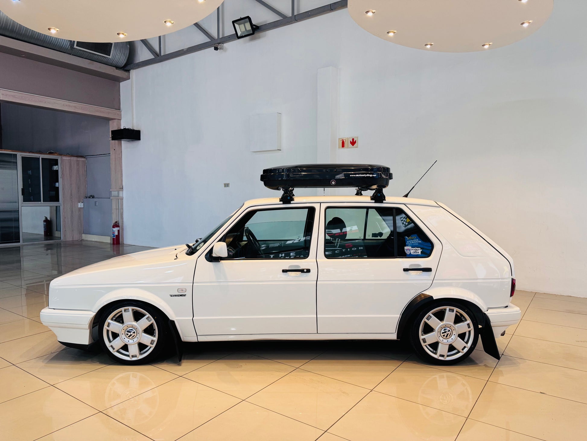 ROOF BOX 300L ABS PLASTIC