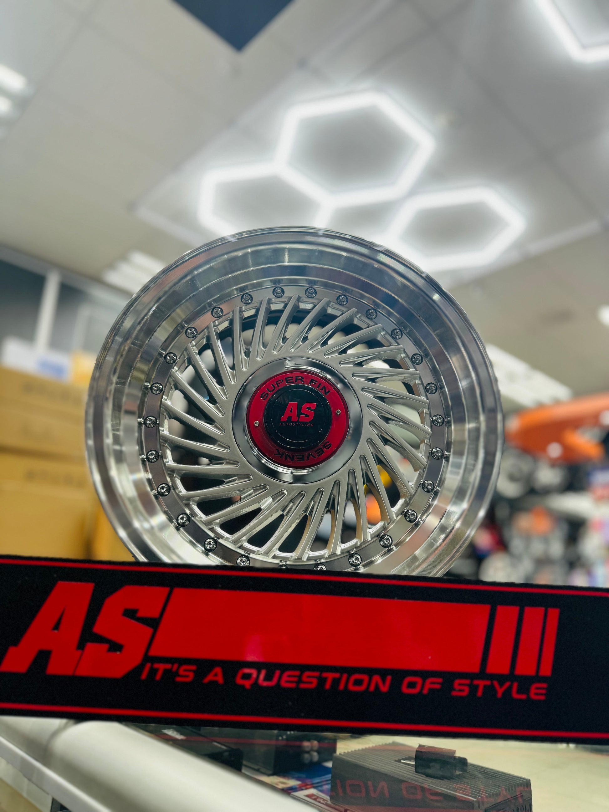 15” AS- SUPERFIN HYPER SILVER  4/100 4/114  wheels