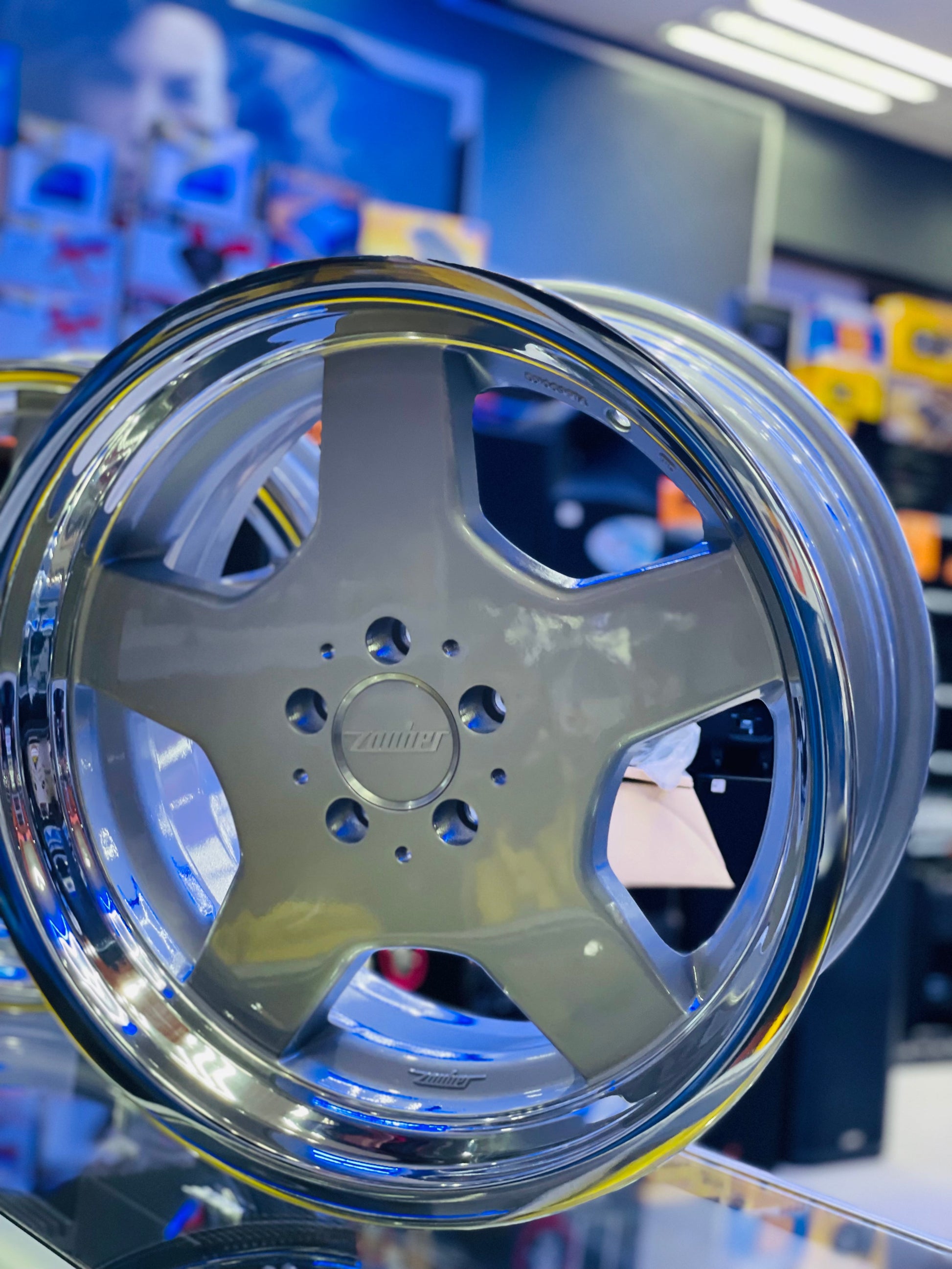 17” ORIGINAL  ZAUBER MONOBLOCK  WHEELS 5/100