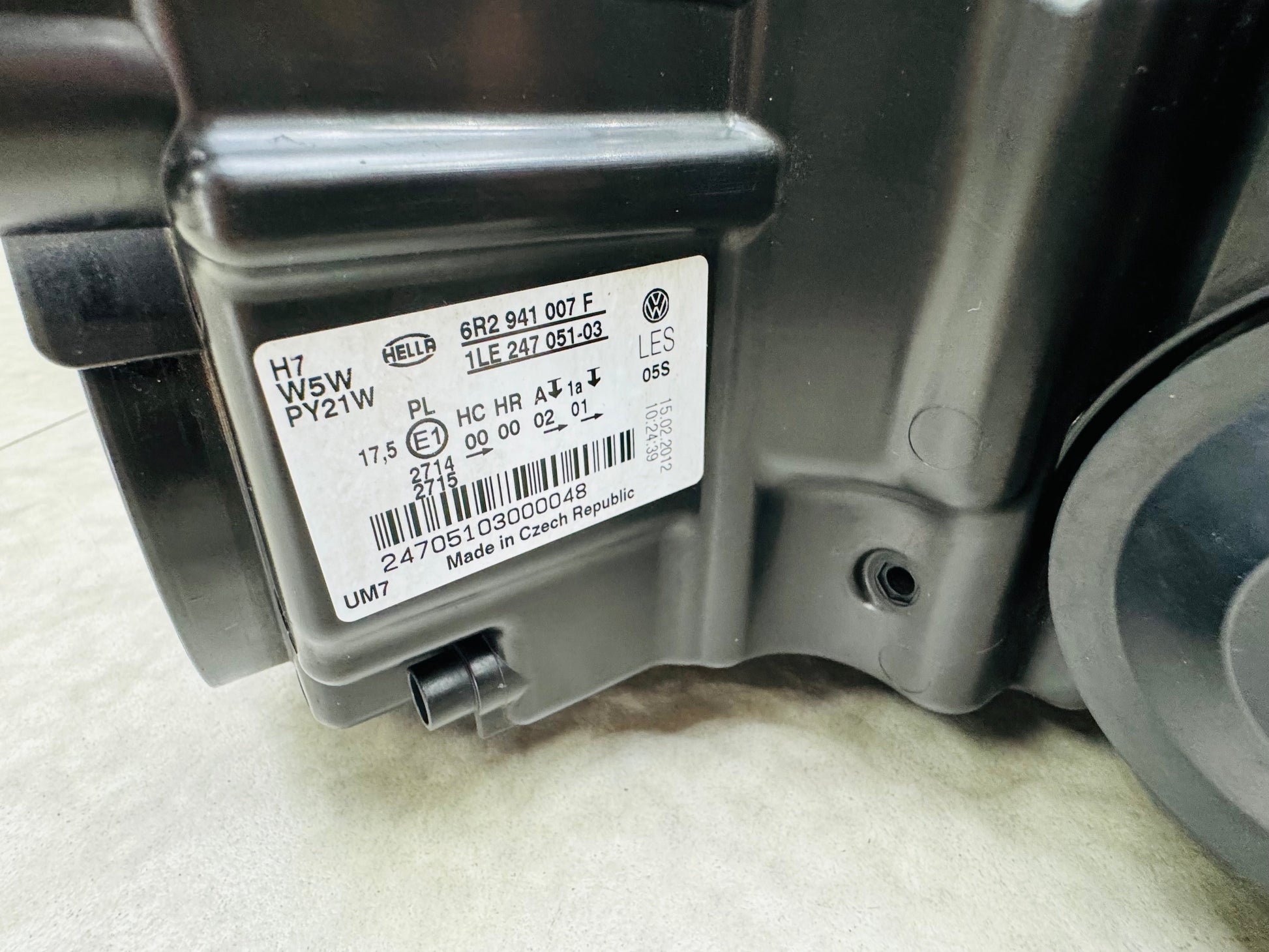 VW POLO 6 OEM PREOWNED headlights