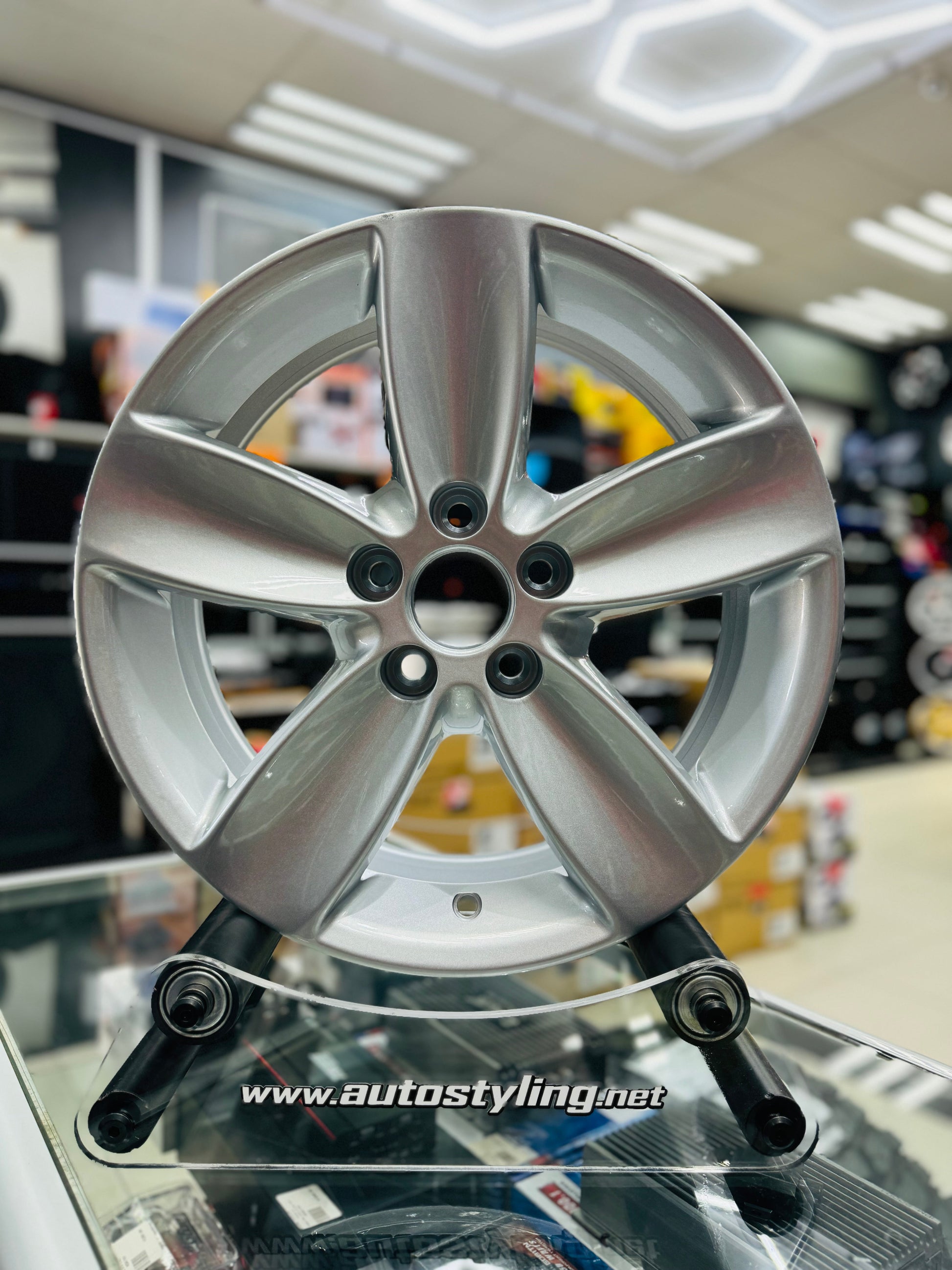 15” POLO TREND 5x100