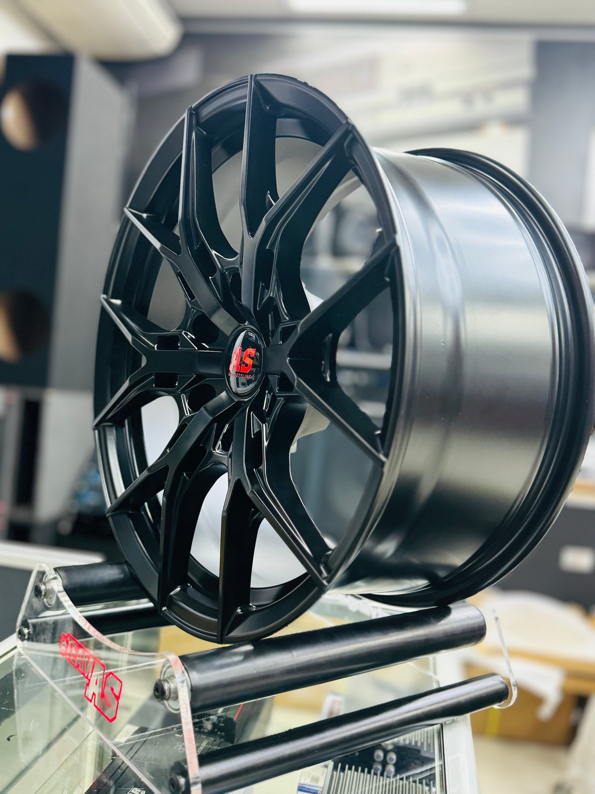 18” TWCS BAKKIE RIMS 6/139 PCD