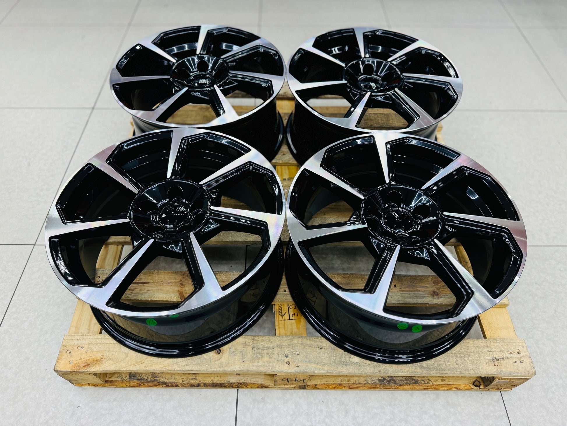 18” AUDI  TTRS   5/112