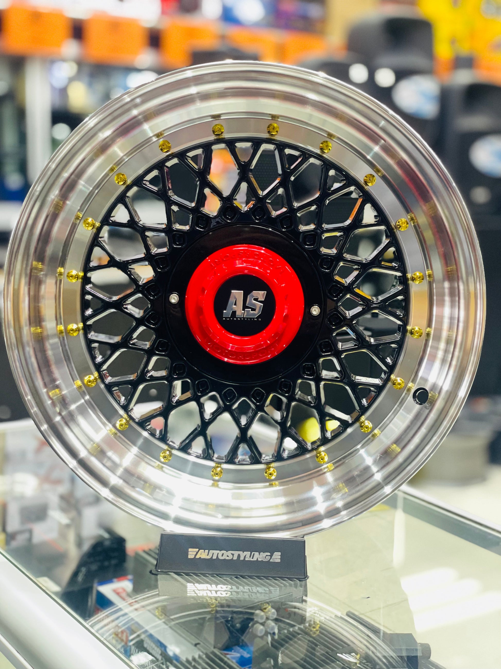 15” AS- MOTORSPORT MESH 4/100 4/114 BLACK RED CAP