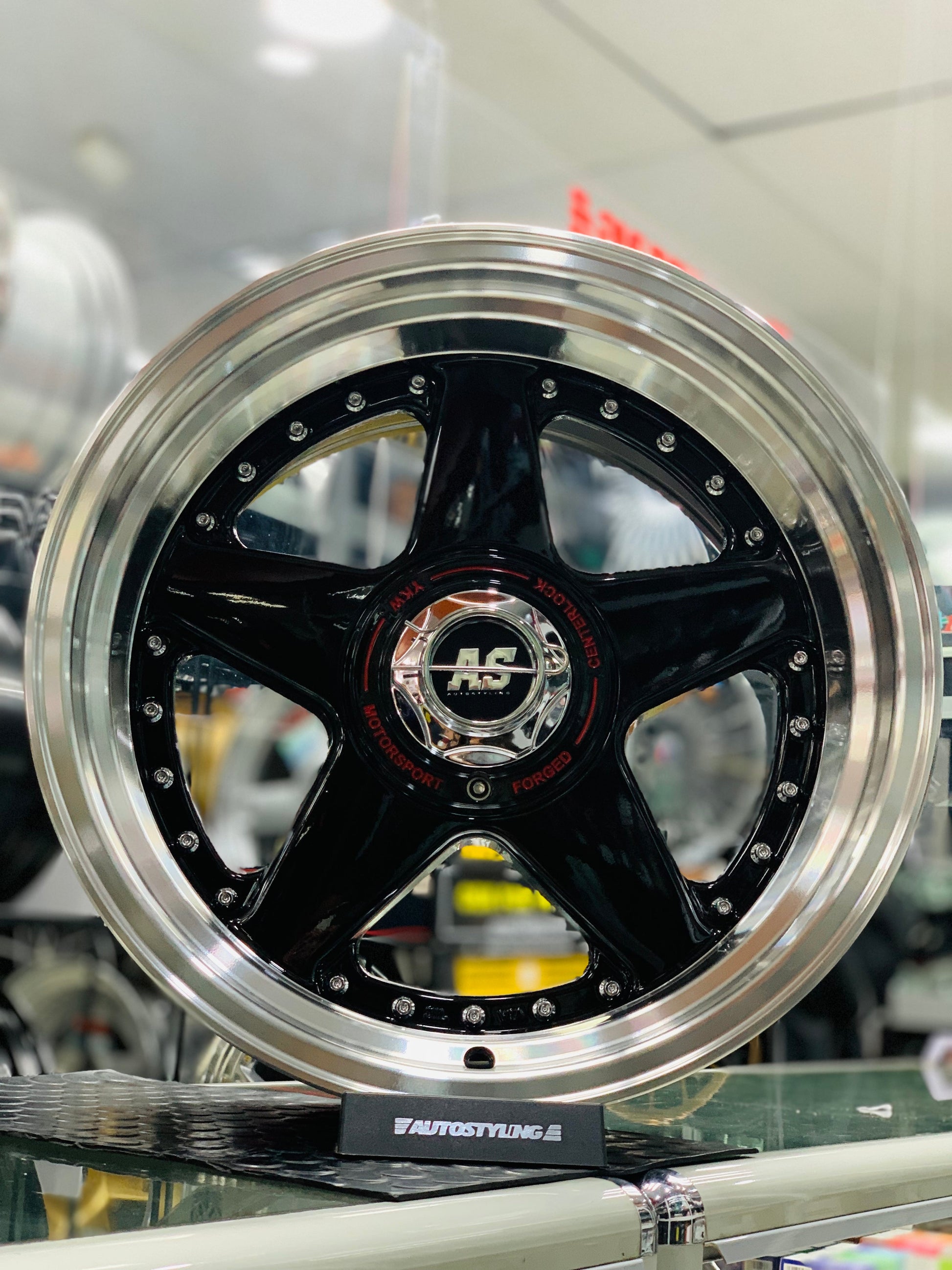 17” AS- 360 8.5/10j WHEELS