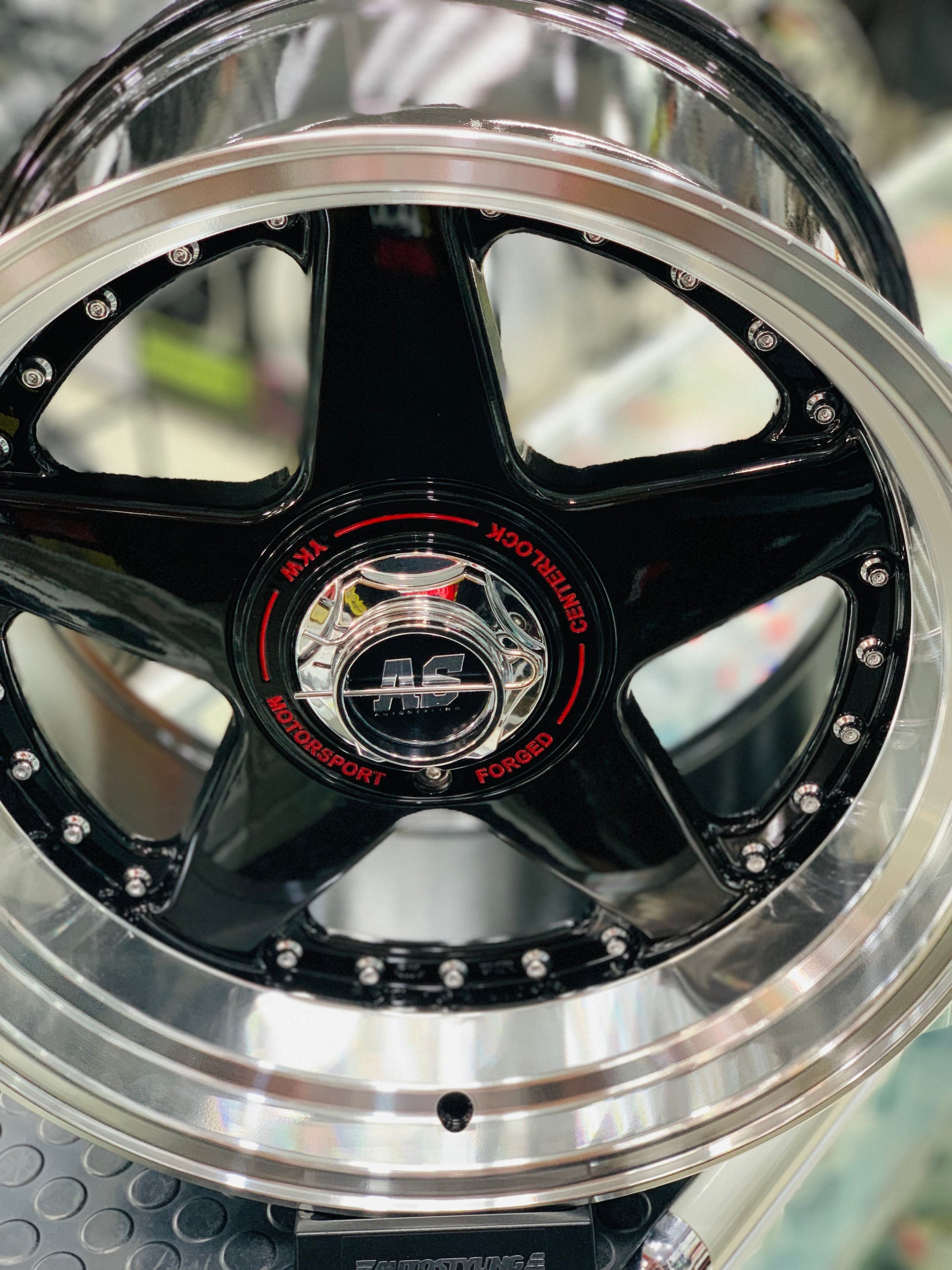 17” AS- 360 8.5/10j WHEELS