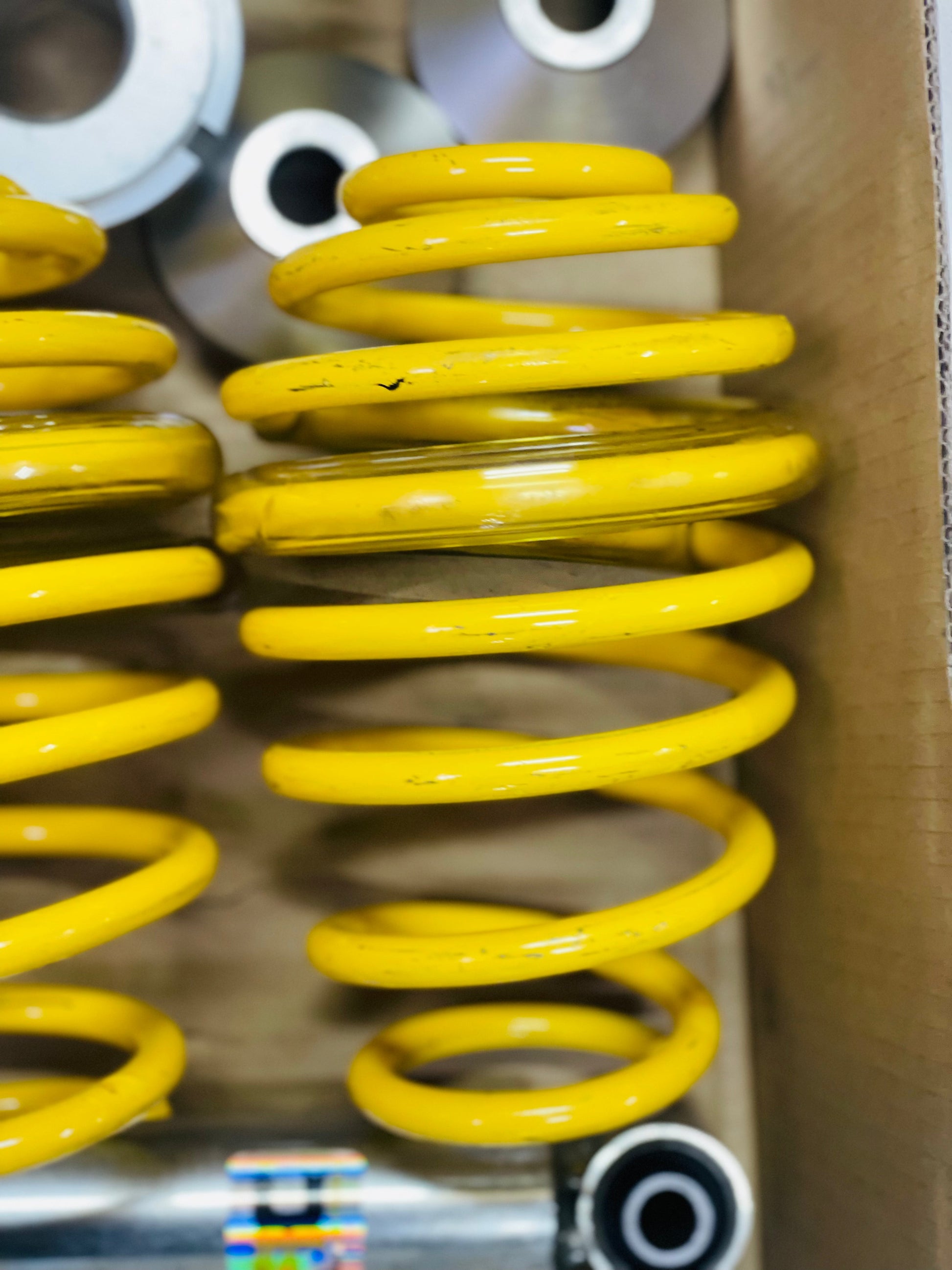 ARC COILOVERS FOR CORSA/CHEV UTILITY BAKKIE PREOWNED COILOVERS