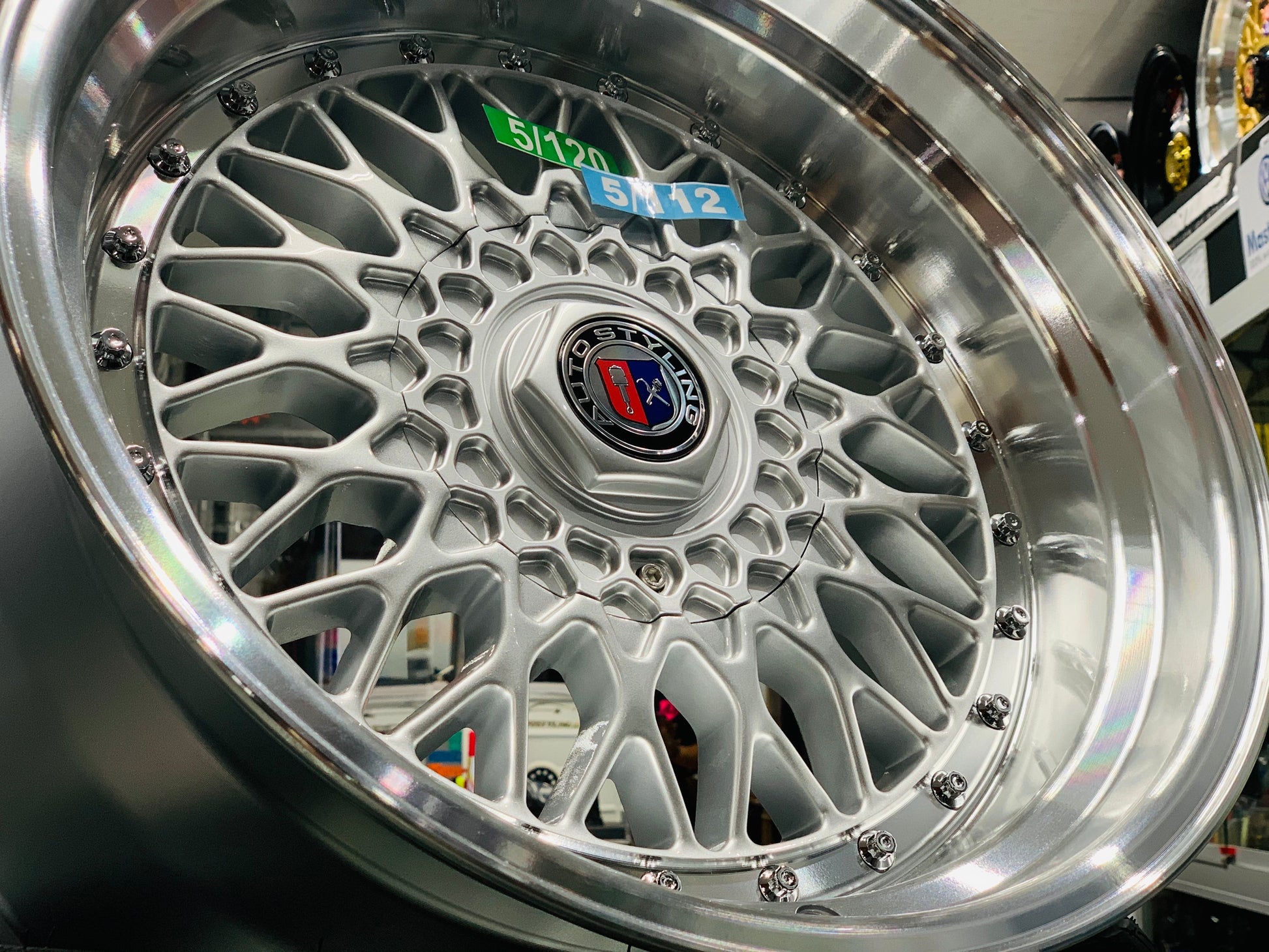 18” AS- MESH 5/112 5/120 SILVER