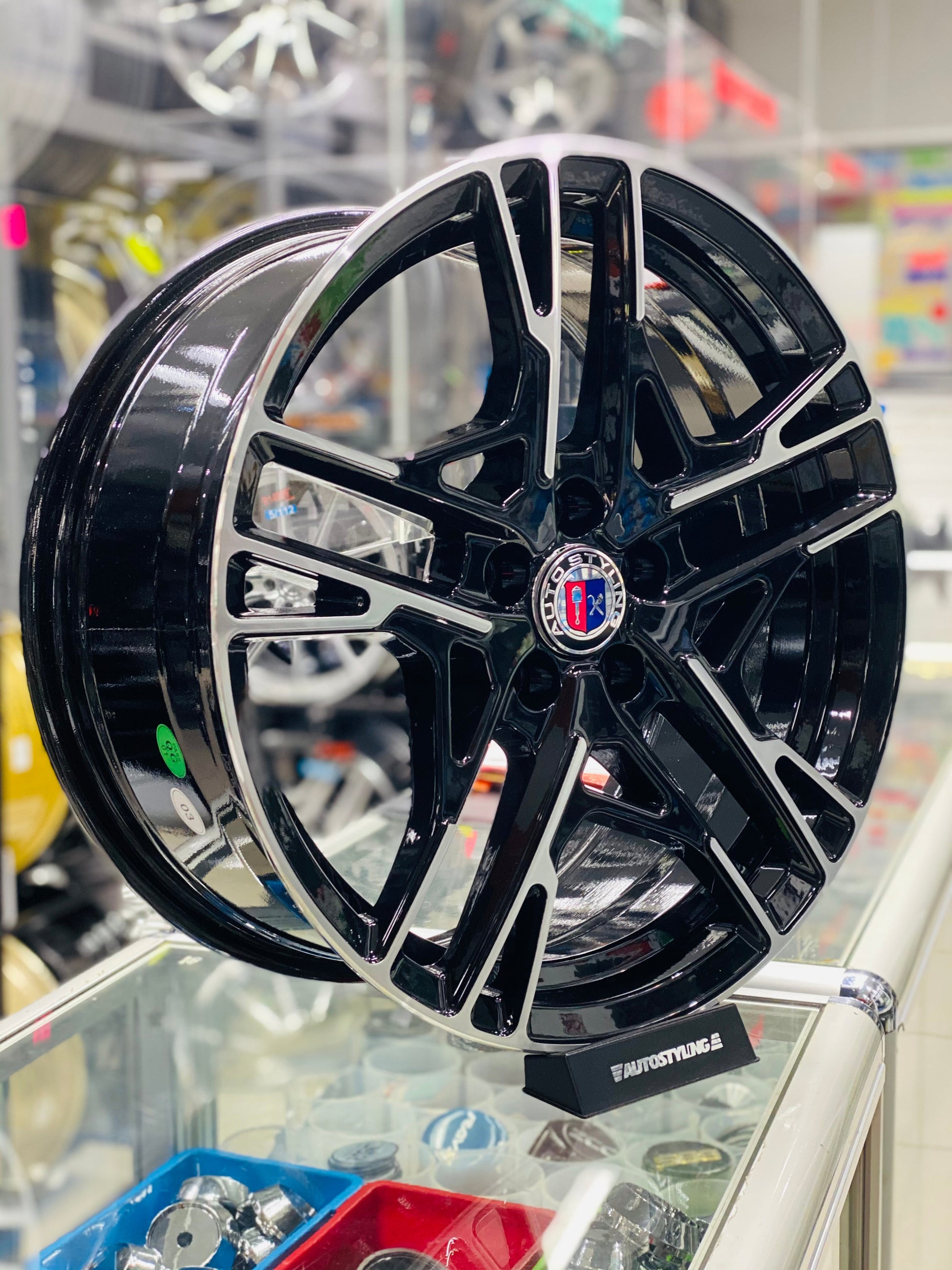 17” AS- VAP 28 5/100 BLACK MACHINE FACE