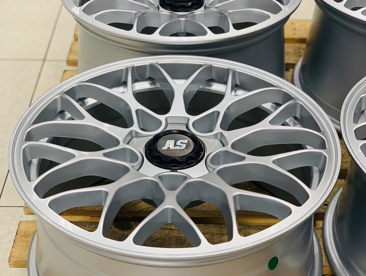 18” AS - SGN 8705 5/112 narrow wide wheels