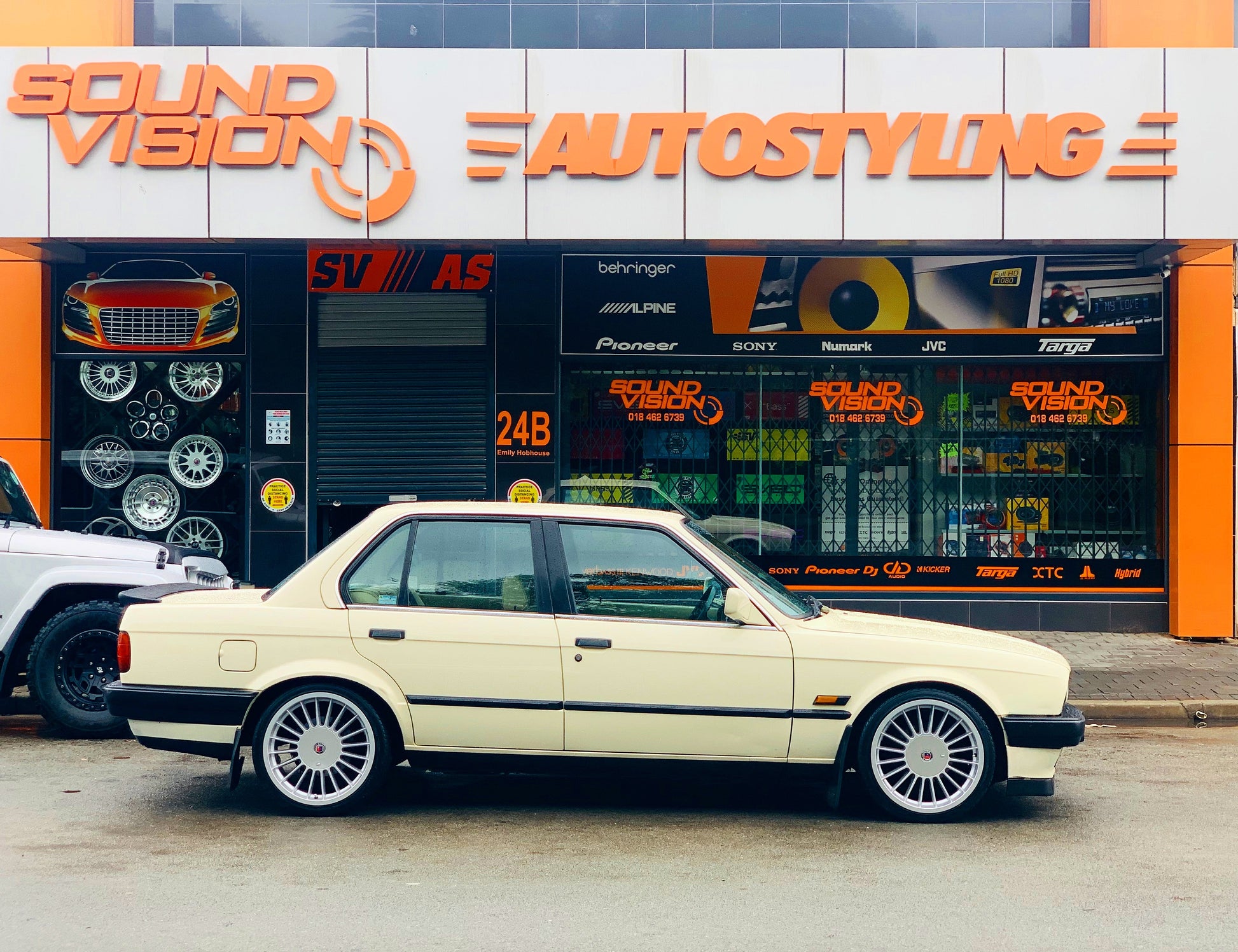 17” AS-PINA ALPINA  CLASSIC SILVER 4/100 & 5/100 wheels