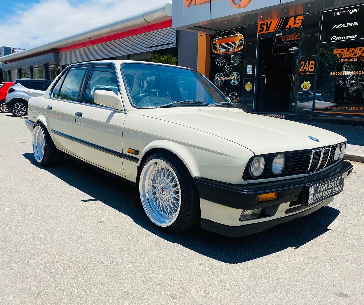 17” AS-MESH 8.5/10j 4/100 4/114 SILVER