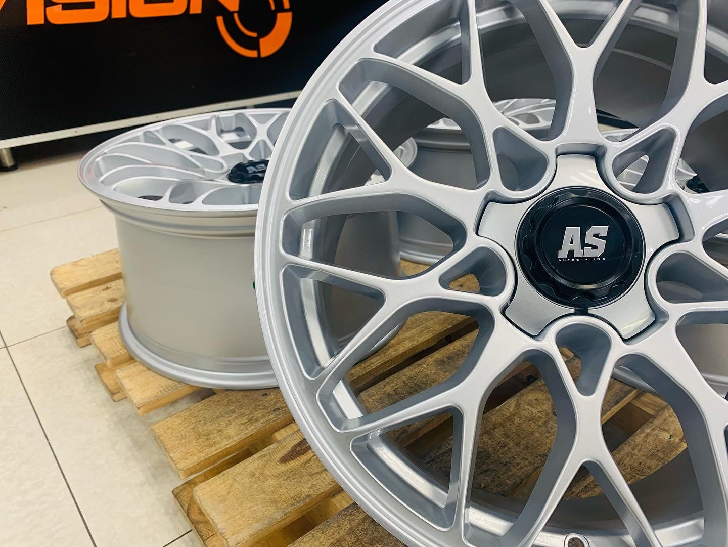 18” AS - SGN 8705 5/112 narrow wide wheels