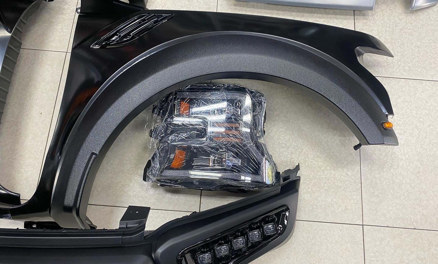 FORD RANGER T6 /T7 to F150 RAPTOR