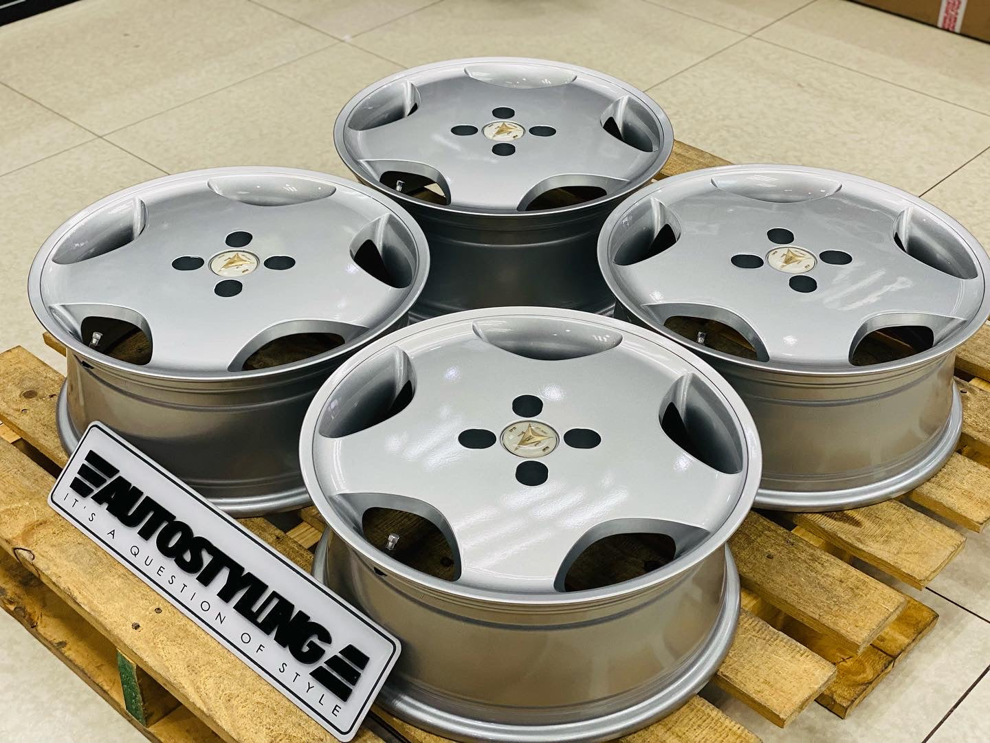 17” WORK RYVER MONOBLOCK