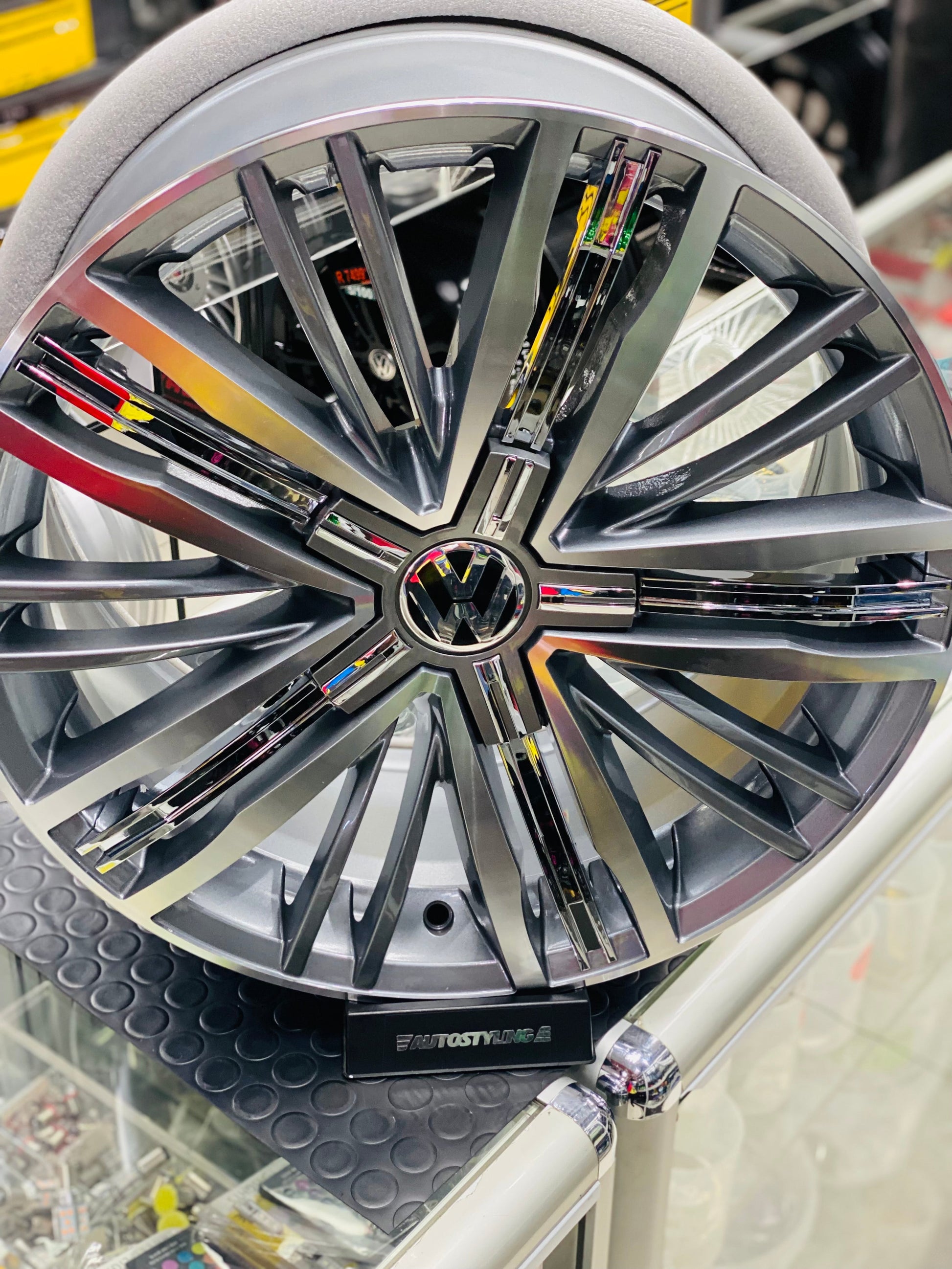 17” As-Vw F1501 5/100