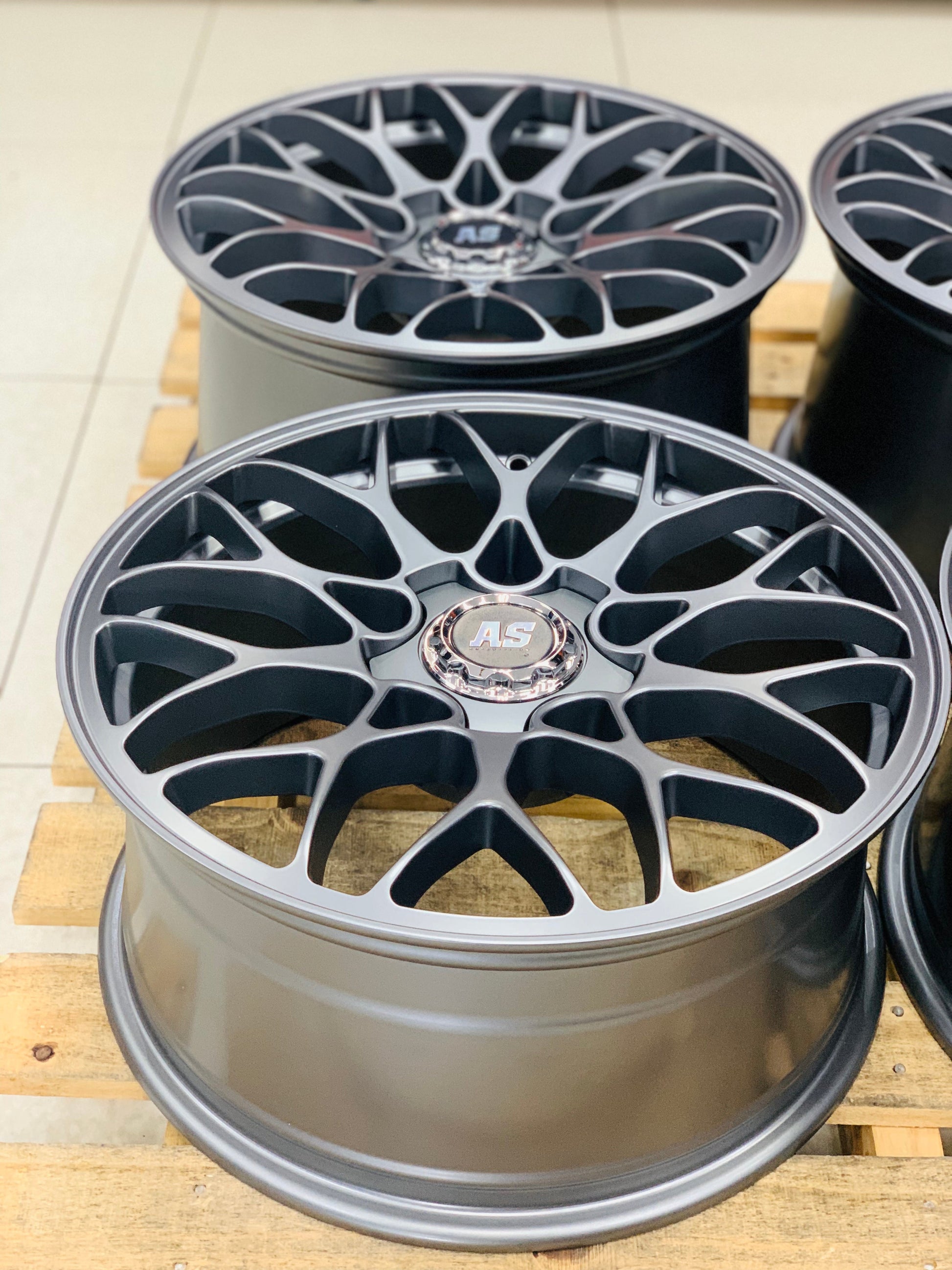 18” AS - SGN 8705 5/112 narrow wide wheels