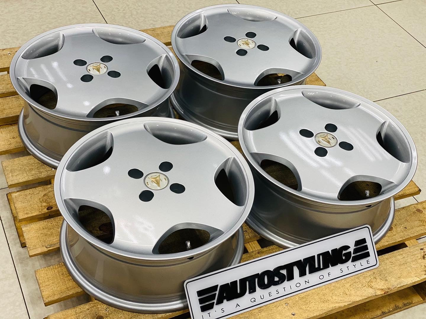 17” WORK RYVER MONOBLOCK