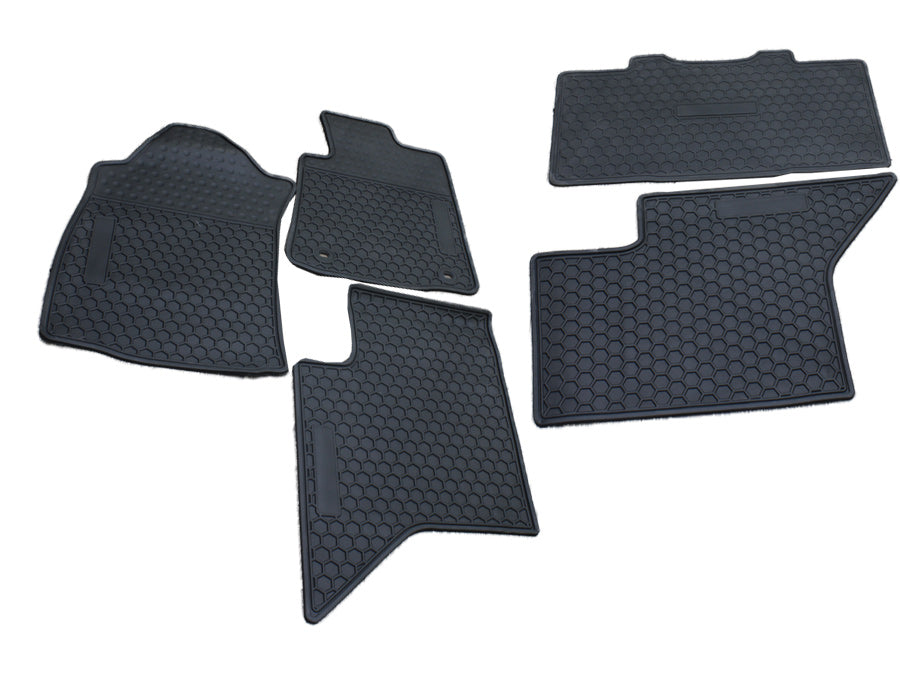 Toyota hilux 2016+ rubber mats 5pce set