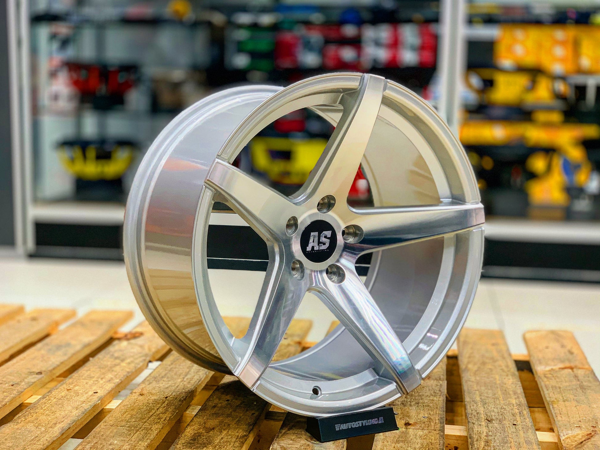 18” AS-8204 5/114 SILVER