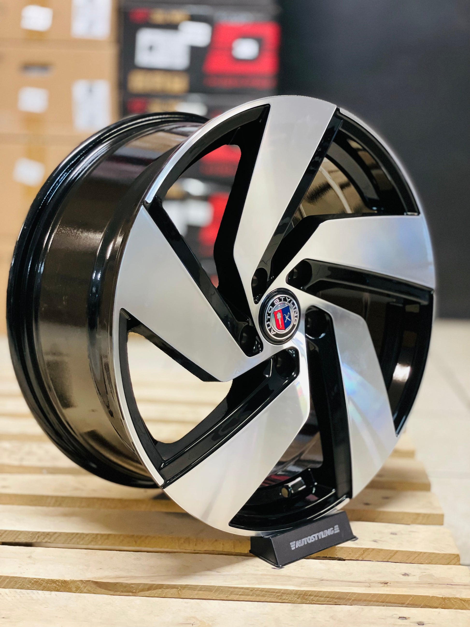 18” AS-MK8 GTI  5/112