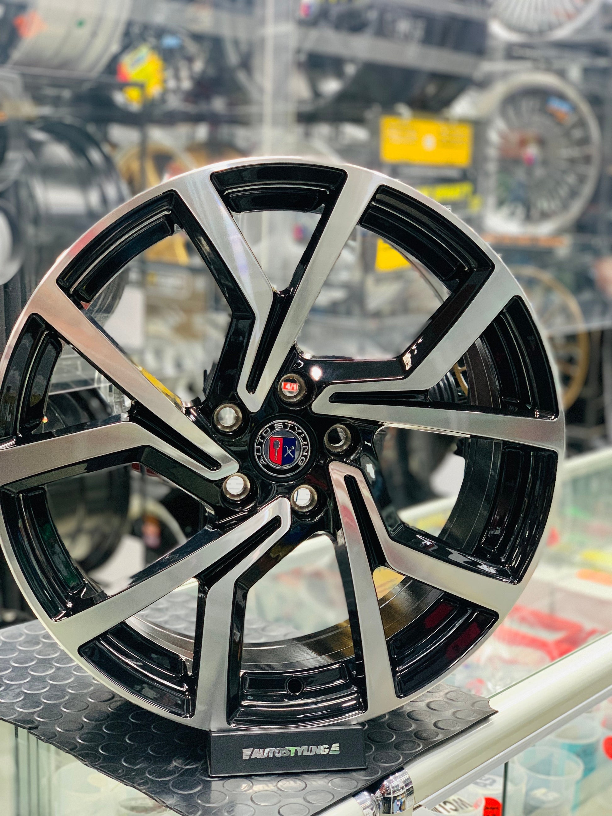 17” V-DUB 901 CSPORT