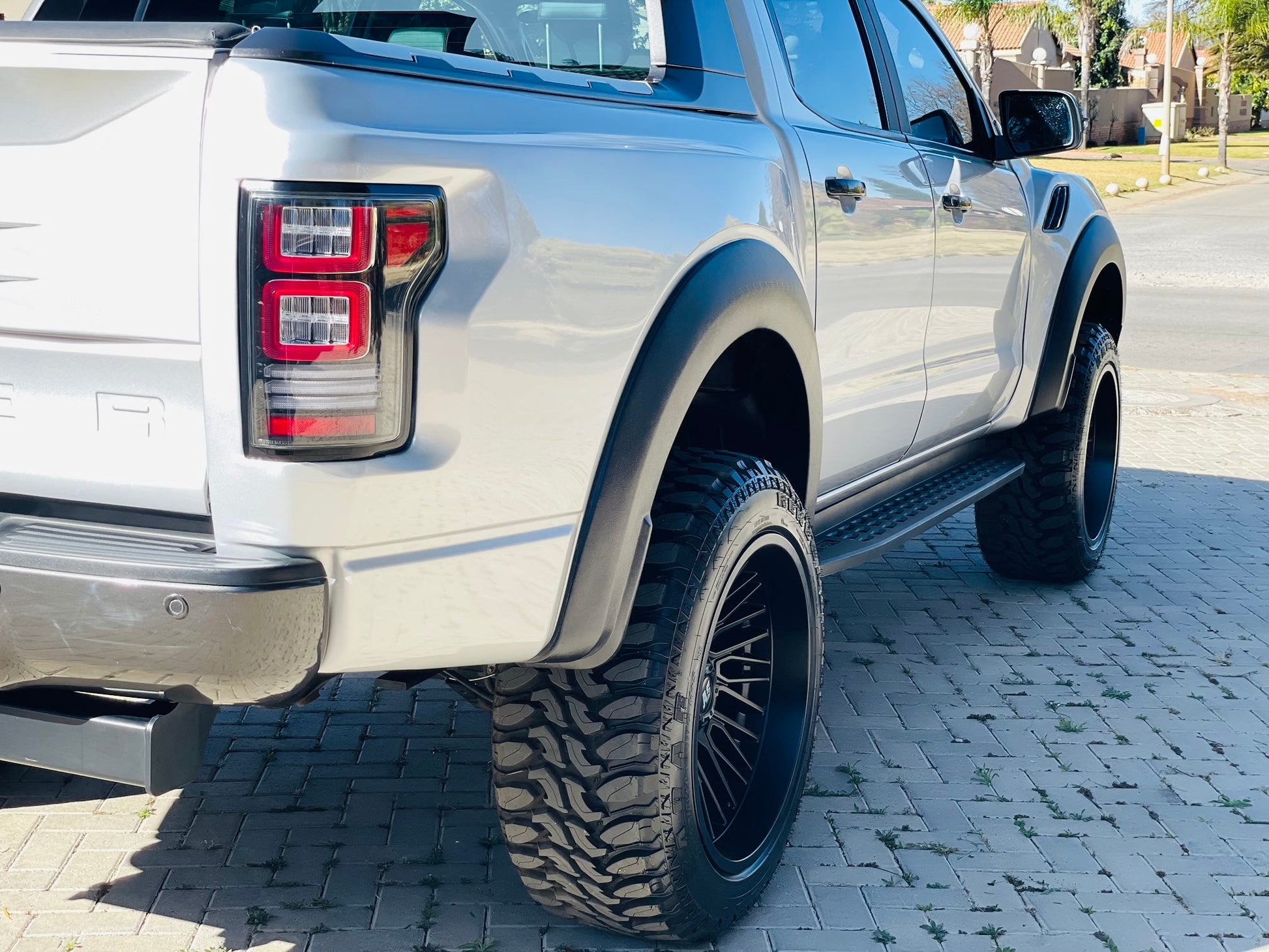 FORD RANGER T6 /T7 to F150 RAPTOR