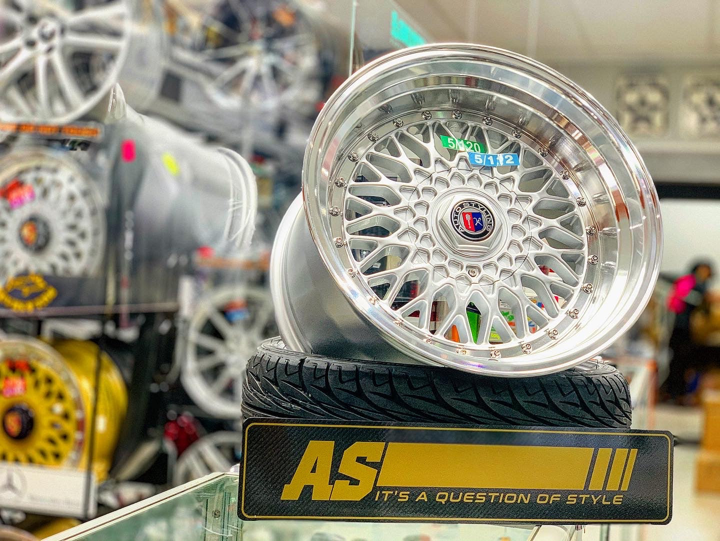 18” AS- MESH 5/112 5/120 SILVER