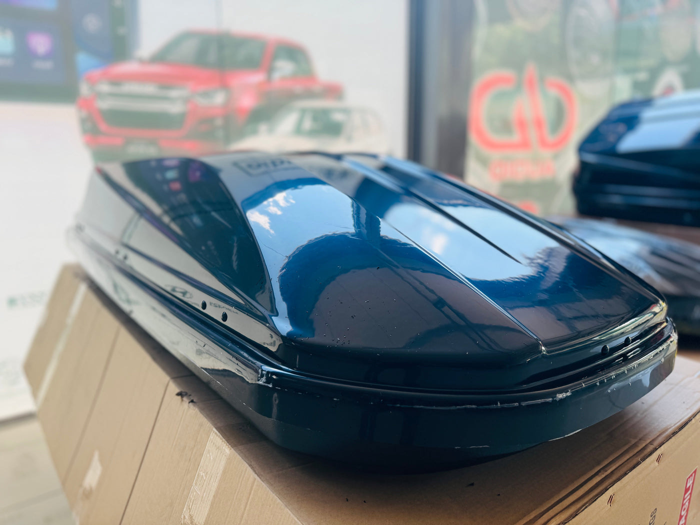 ROOF BOX 650L ABS PLASTIC