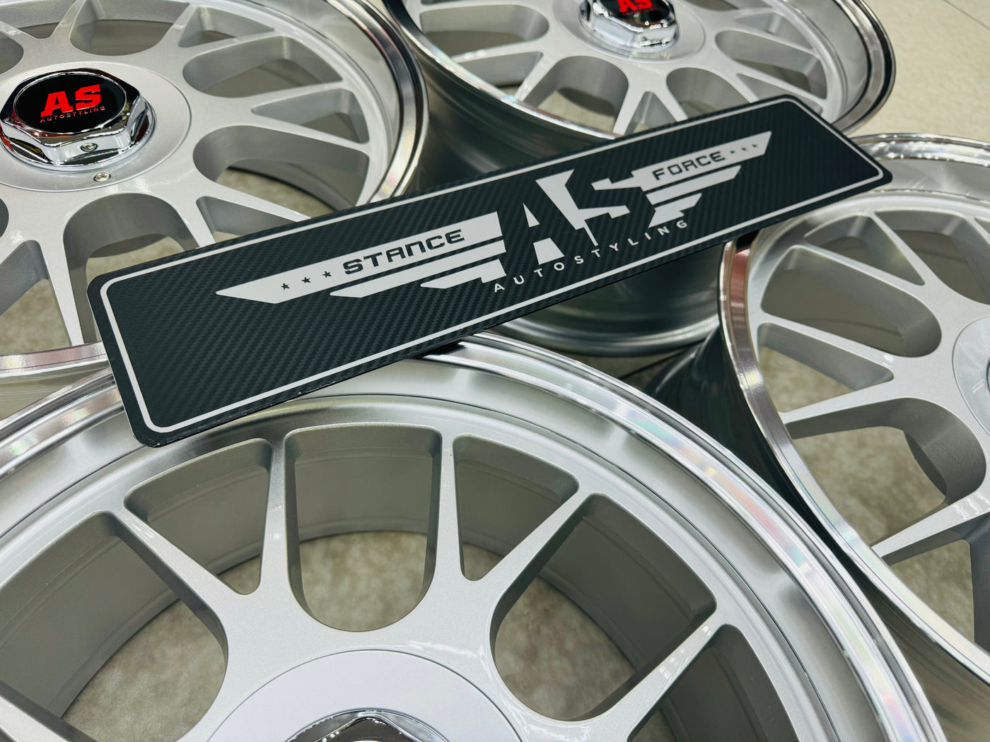 17” HOCK R SILVER 9x100