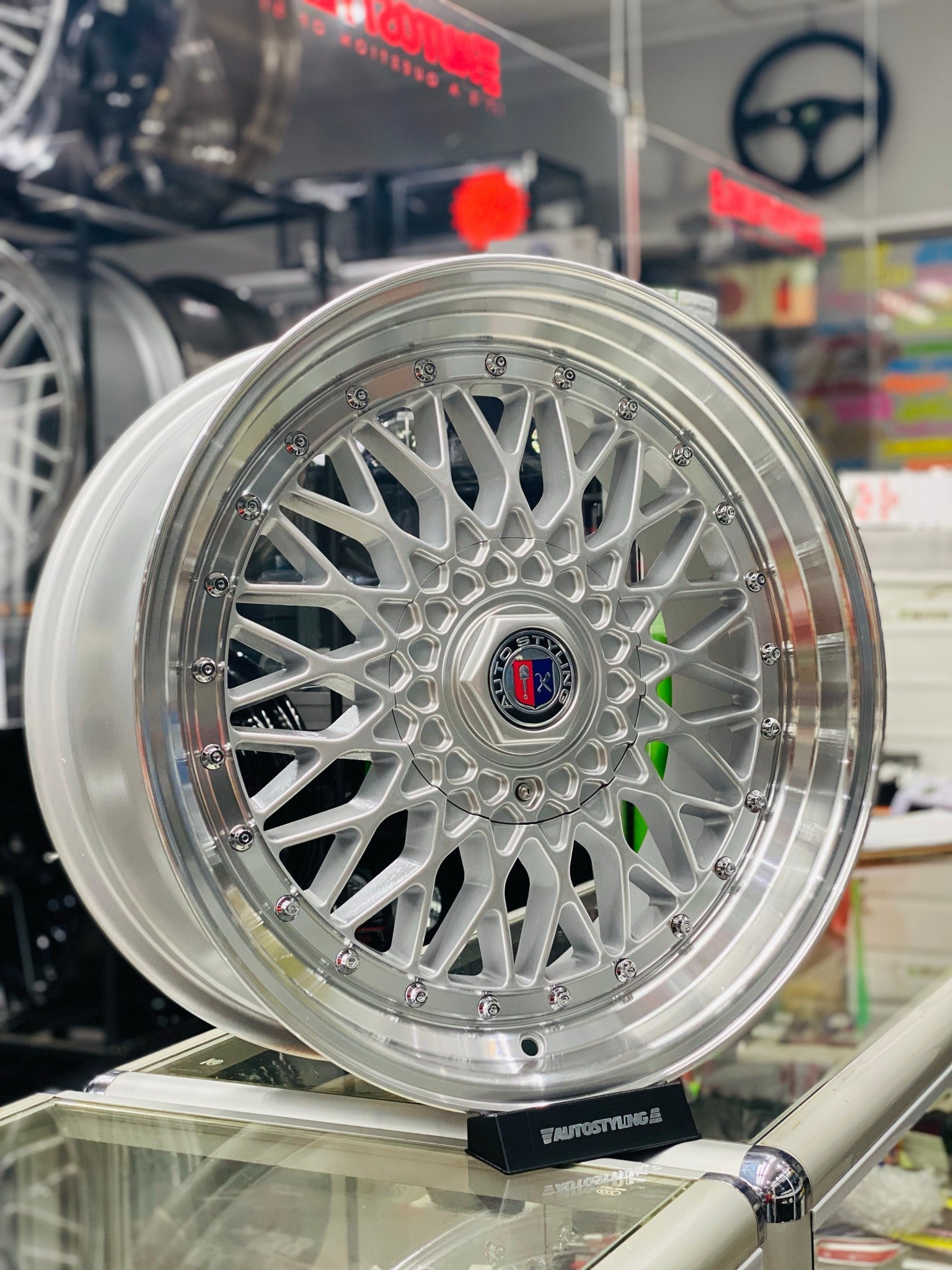 18'' AS MESH 5X100 & 5X114 SILVER