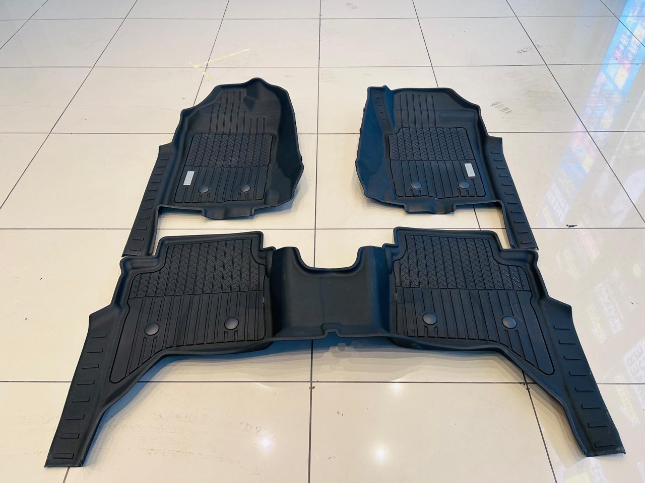 FORD RANGER 2023+ PLASTIC MOULDED HEAVY DUTY MAT SET