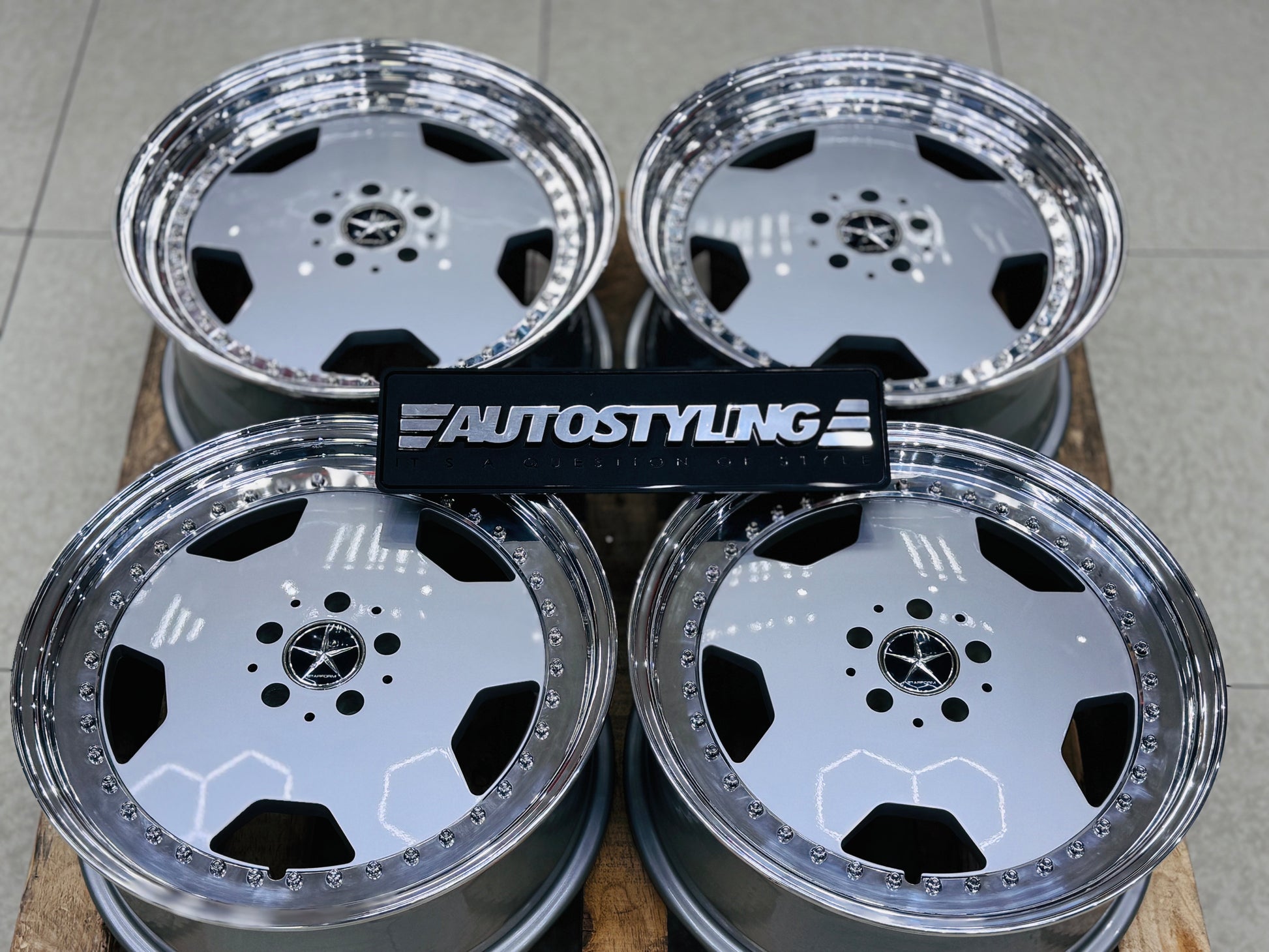 17” 3pce STARFORM 5/100 SPLIT WHEELS