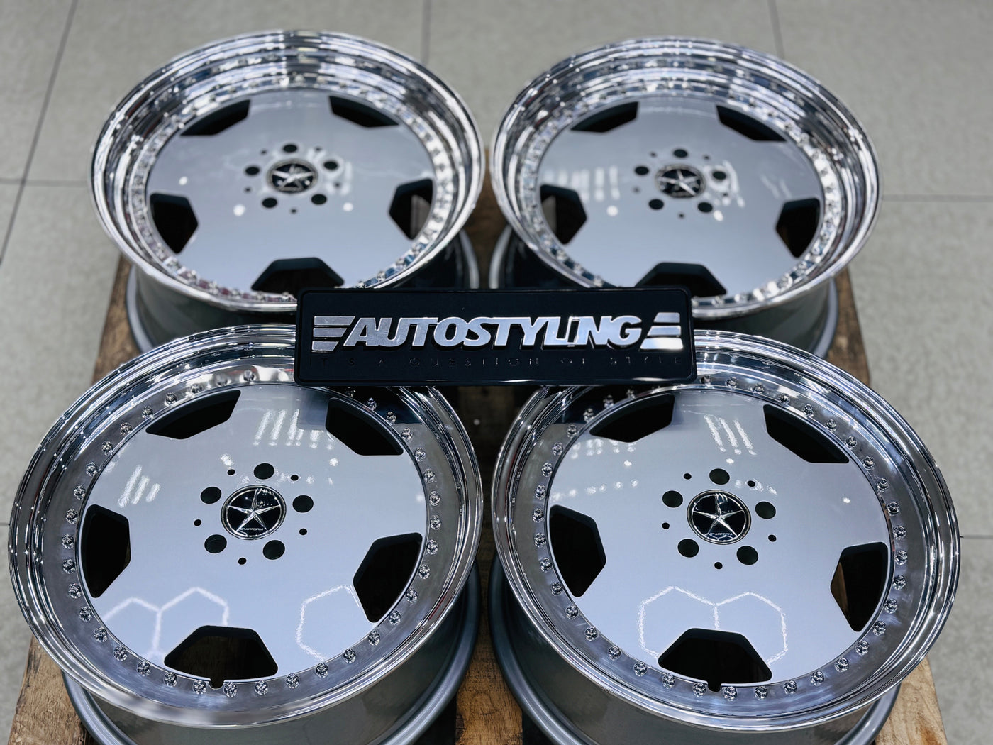 17” 3pce STARFORM 5/100 SPLIT WHEELS