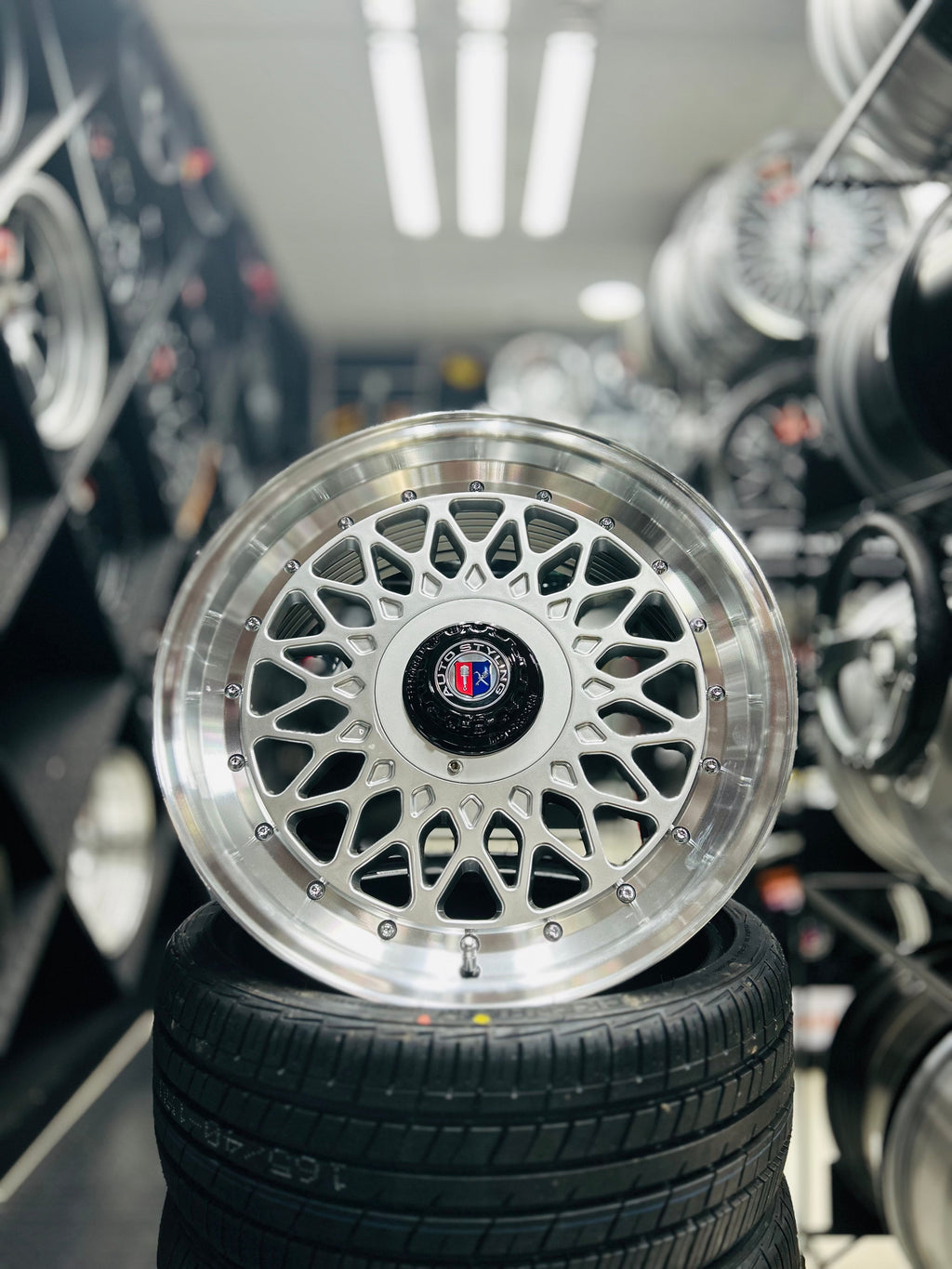 17'' AS-P-MESH M7690 4/100 4/114 SILVER WHEELS