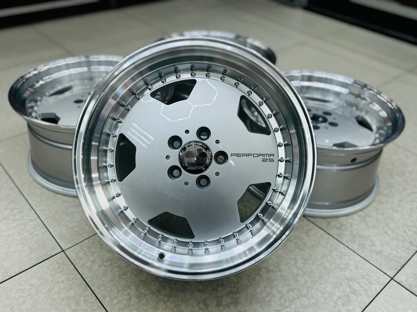 18” AMG PERFORMA 5-112 9J ALL ROUND