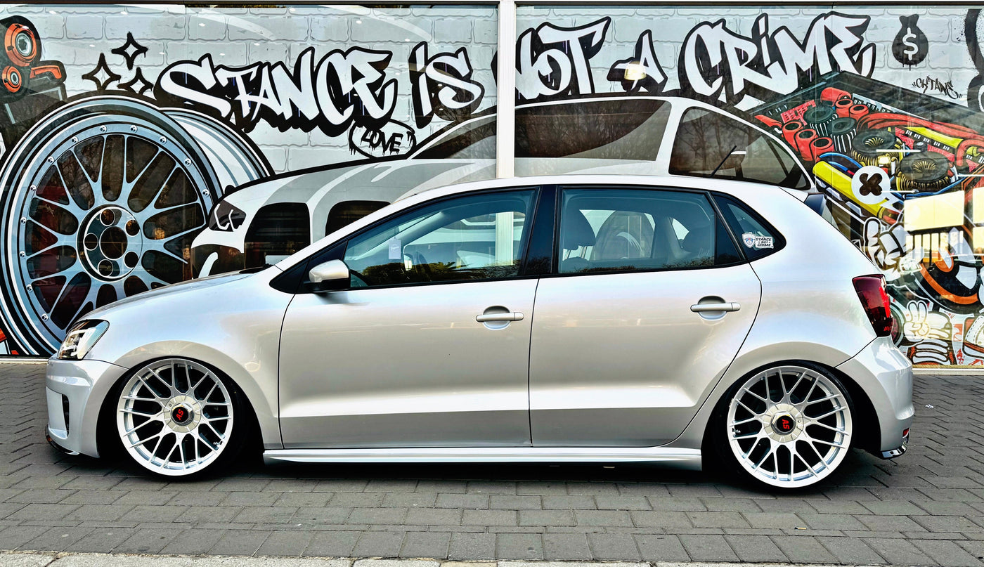 VW POLO 6 1PCE SIDE SKIRT UNPAINTED