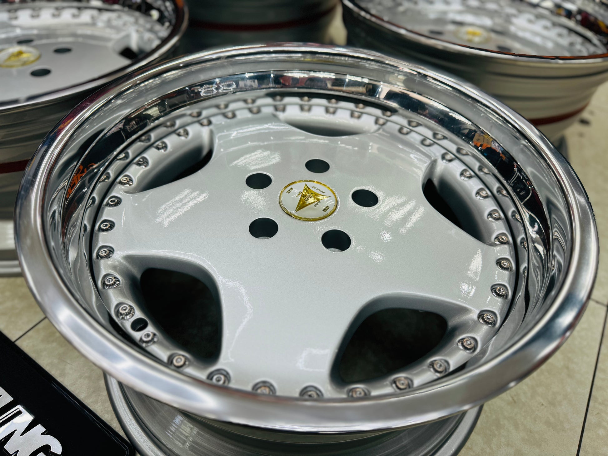 18” WORK RYVER 3 pce split wheels 5x120  pcd