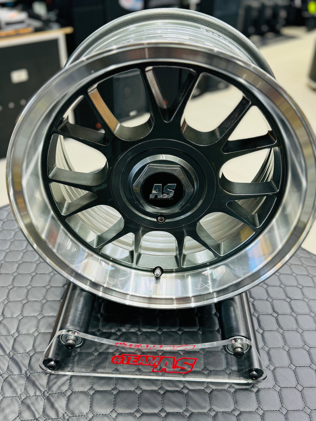 15” AS- 7562 4/100 4/114 gunmetal wheels