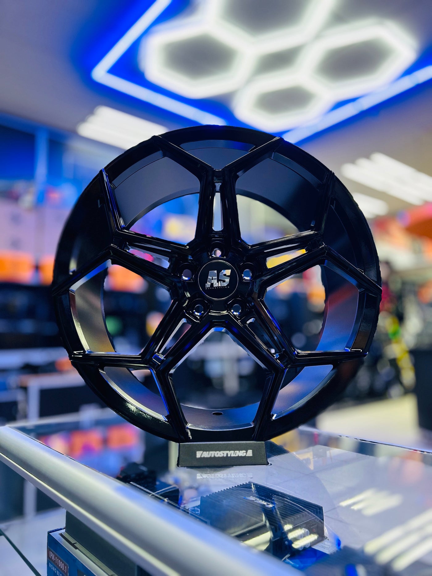 19” AS- HURACAN  5/112 GLOSS BLACK