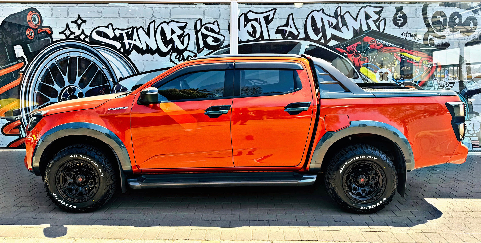 ISUZU 2022+ vcross look OEM Style Sports Roll Bar