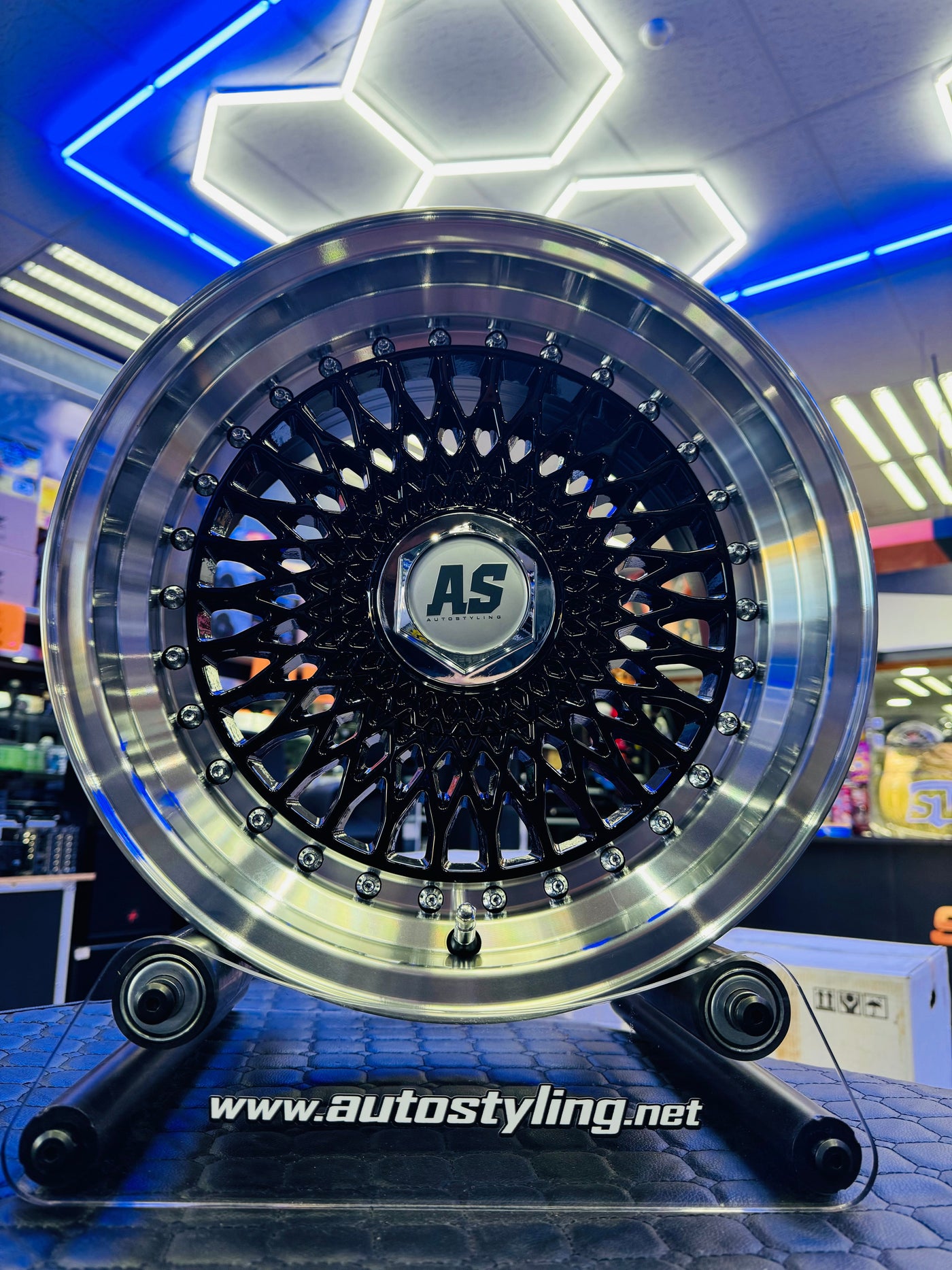 15” M7513 AS-SUPERMESH  4/100 4/114 BLACK