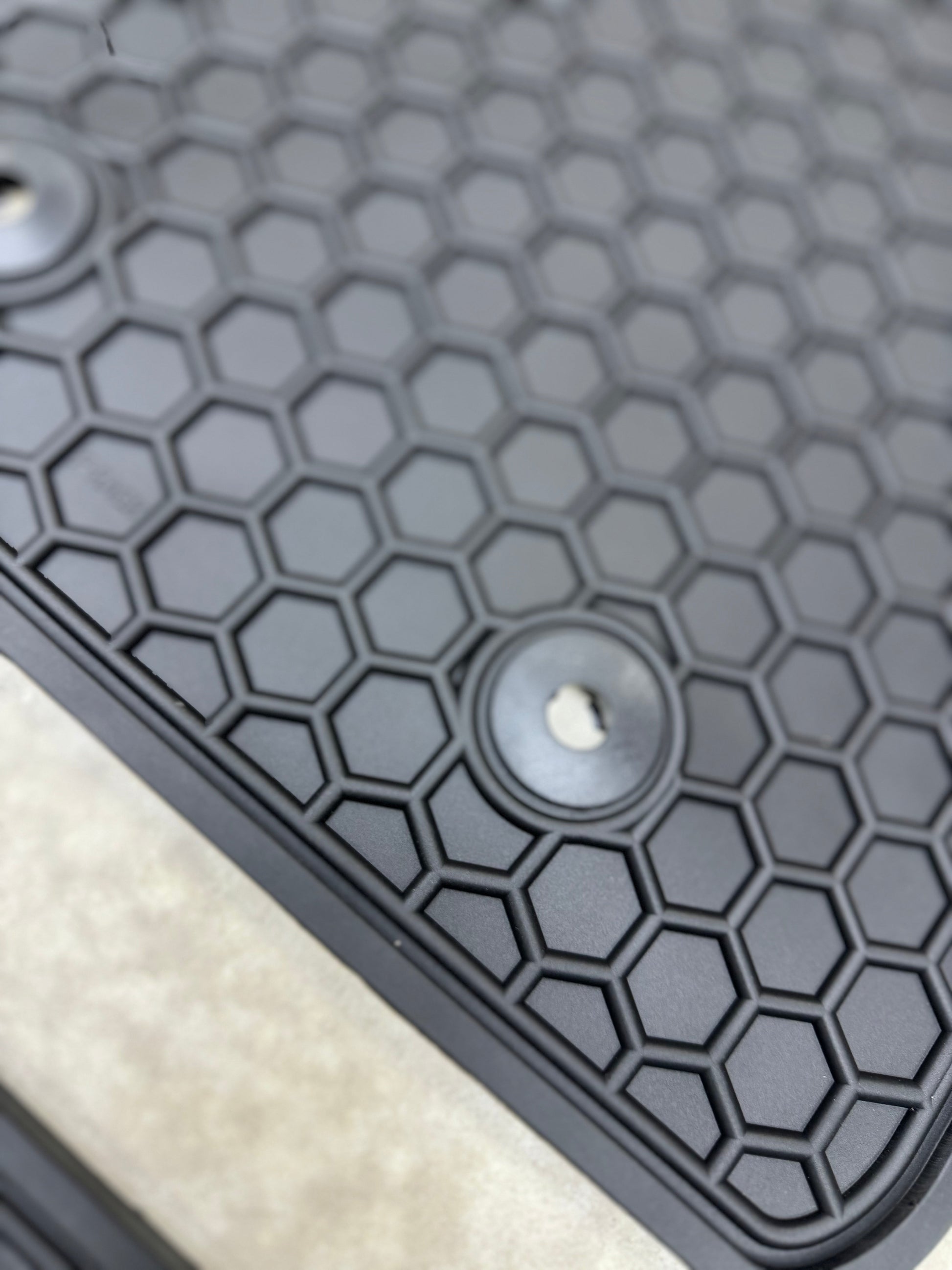 FORD RANGER NEXT GENERATION 2023+ RUBBER MATS 5pce set