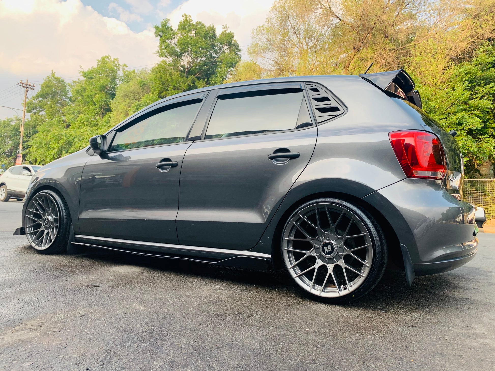 17” AS-RSE GUNMETAL 4/100 & 5/100