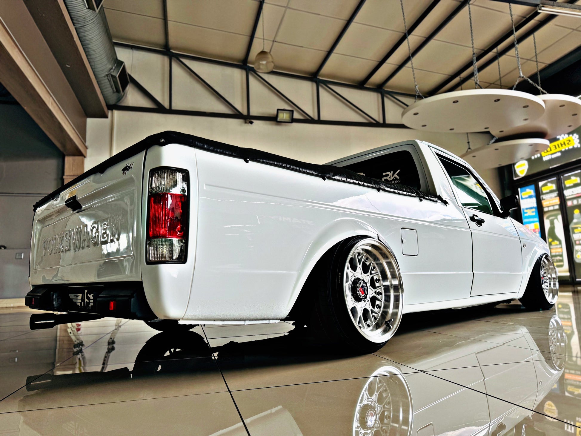 VW CADDY MK1 SEMI CLEAR TAIL LIGHT