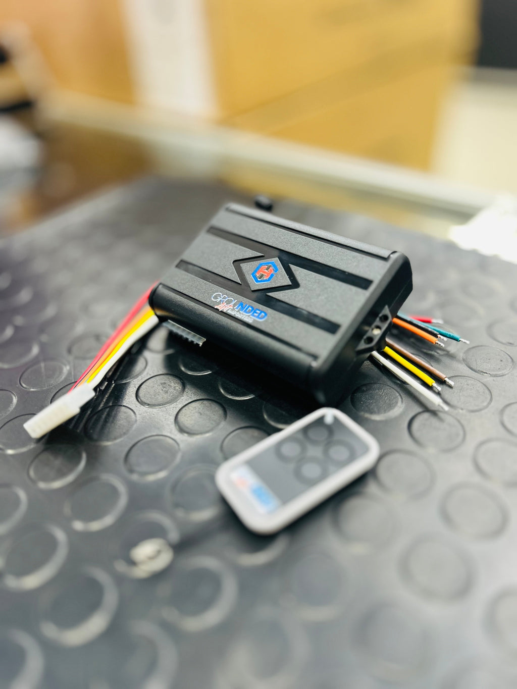 Grounded art air suspension remote control